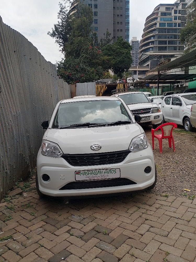 Best cars in kenya - daihatsu-boon-iid-1032
