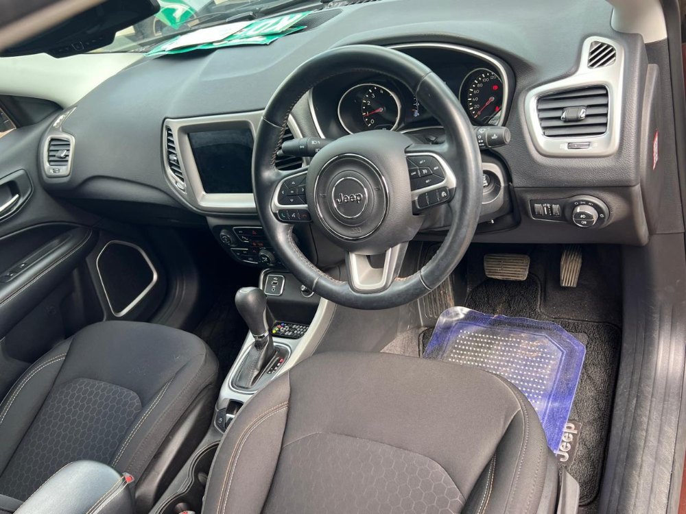 Best cars in kenya - jeep-compass-iid-1072
