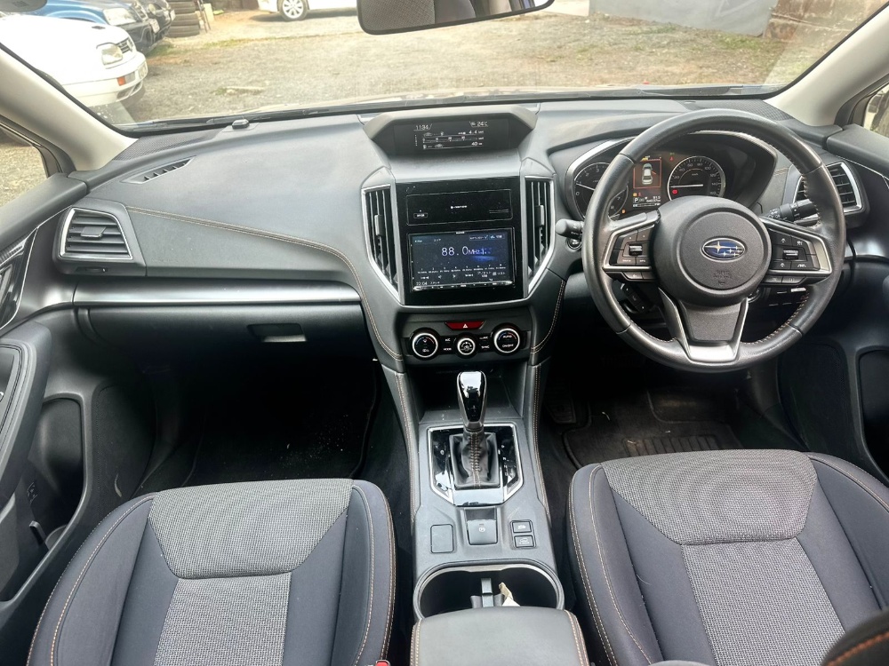 Best cars in kenya - subaru-xv-iid-1053