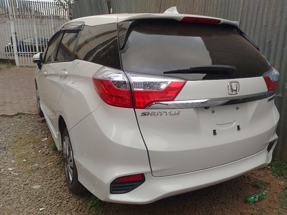 Latest cars in kenya | honda-shuttle-iid-1037