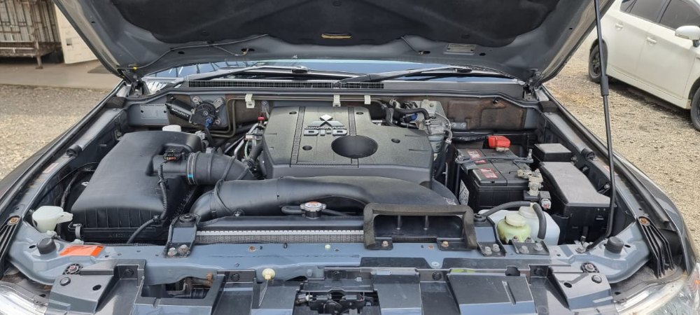 Best cars in kenya - mitsubishi-pajero-iid-1070