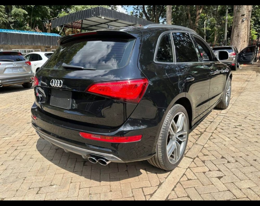 Best cars in kenya - audi-q5-iid-1074