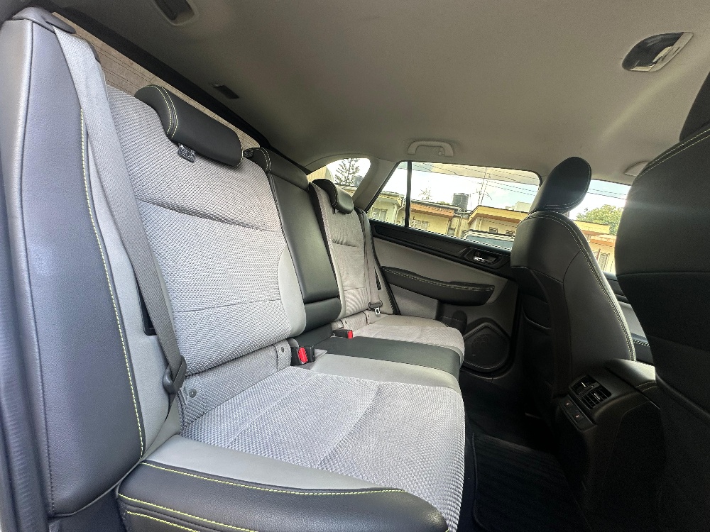 Best cars in kenya - subaru-outback-iid-1081