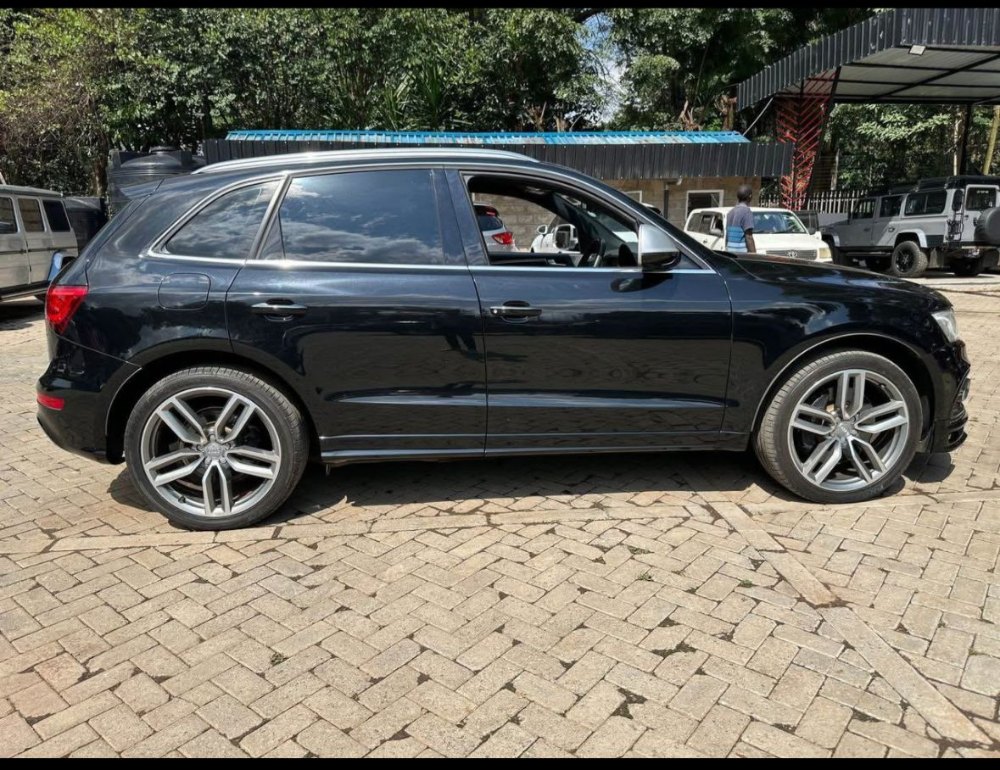 Best cars in kenya - audi-q5-iid-1074