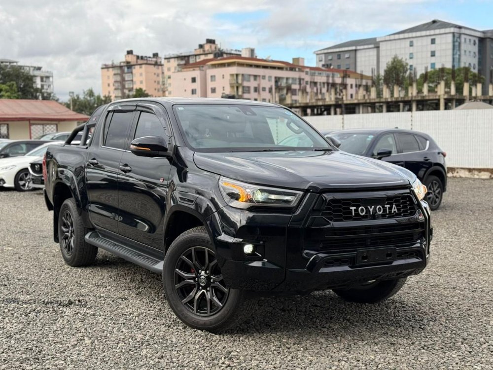 Best cars in kenya - toyota-hilux-iid-1073