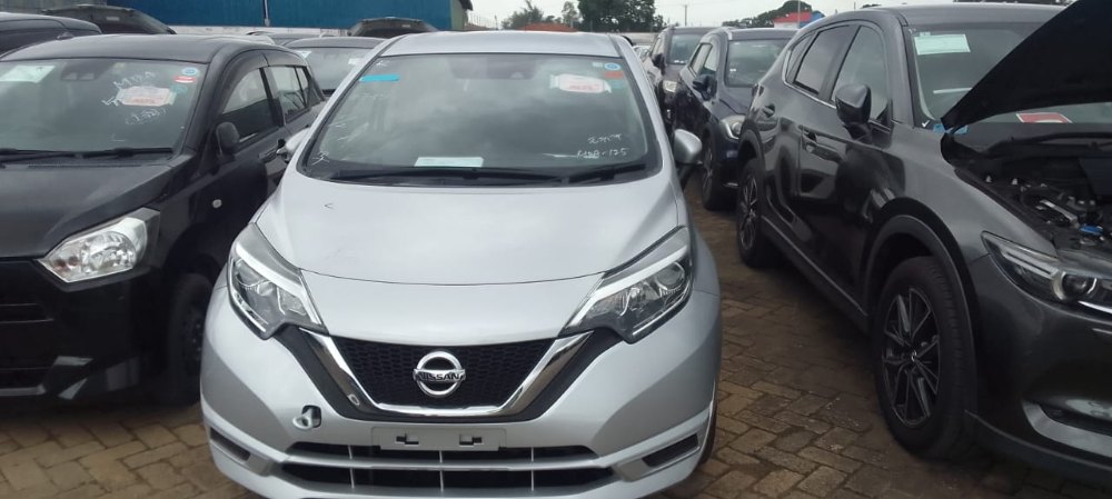 Best cars in kenya - nissan-note-iid-1040
