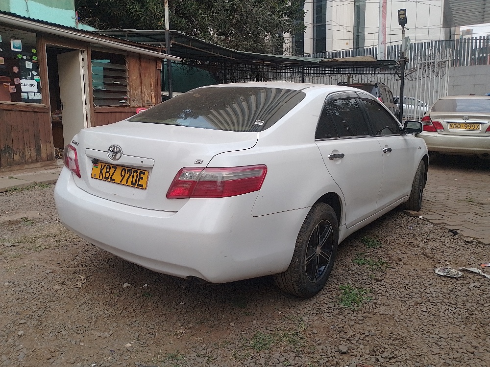 Best cars in kenya - toyota-camry-iid-1064