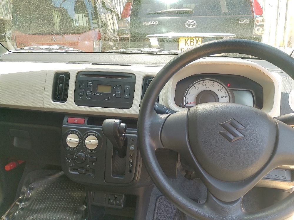Best cars in kenya - suzuki-alto-iid-1035