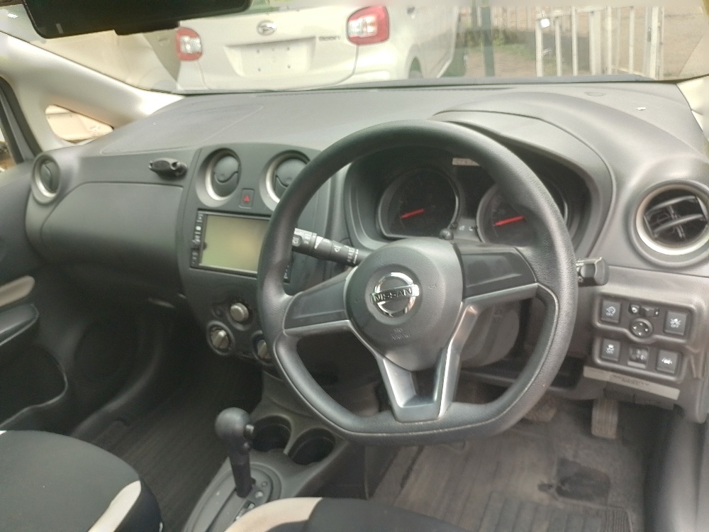 Best cars in kenya - nissan-note-iid-1056