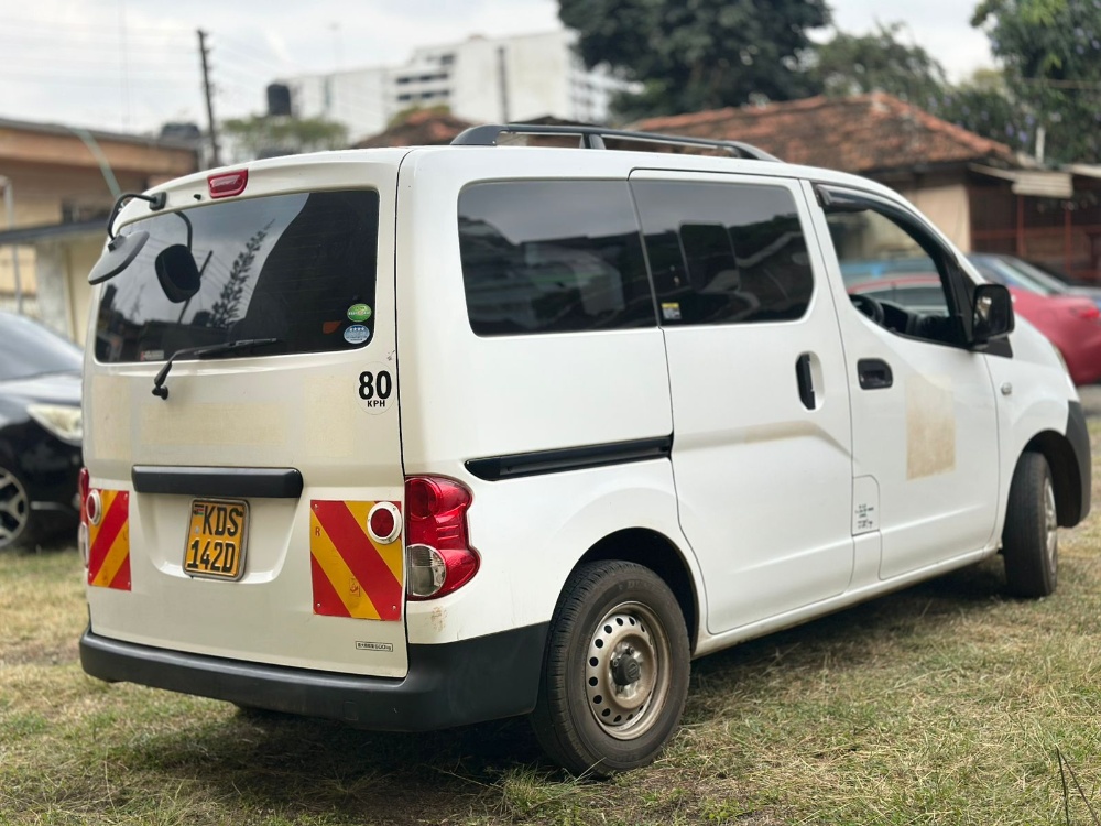 Best cars in kenya - nissan-nv200-iid-1059
