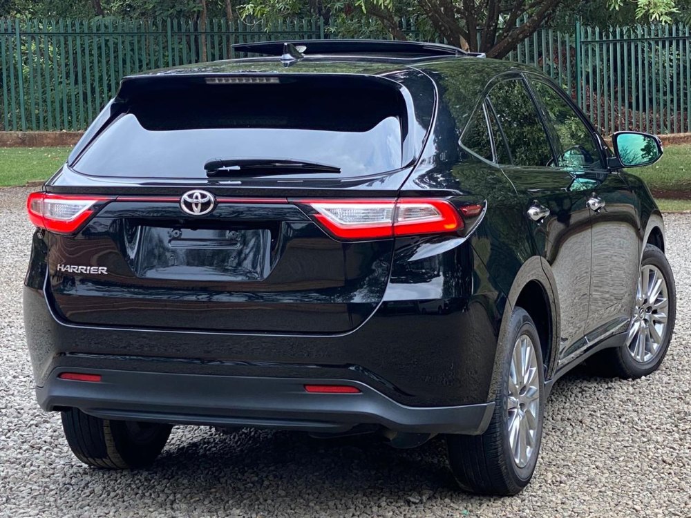 Best cars in kenya - toyota-harrier-iid-1075