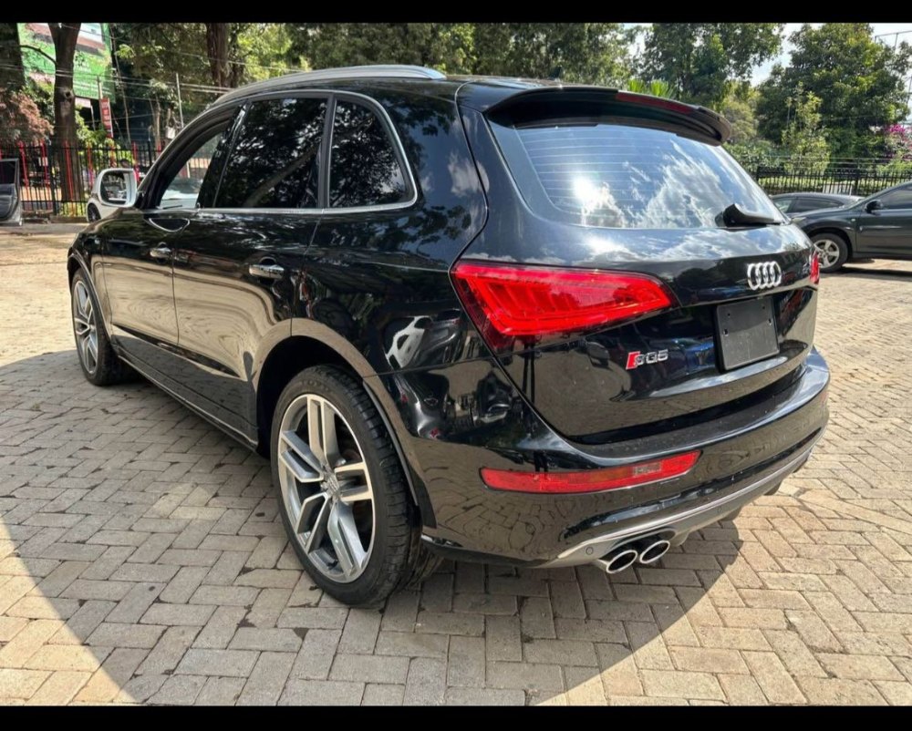 Best cars in kenya - audi-q5-iid-1074