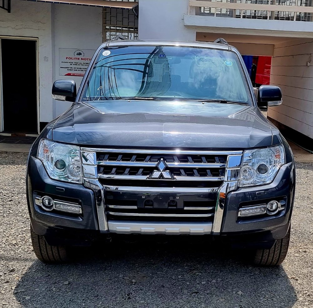 Best cars in kenya - mitsubishi-pajero-iid-1070