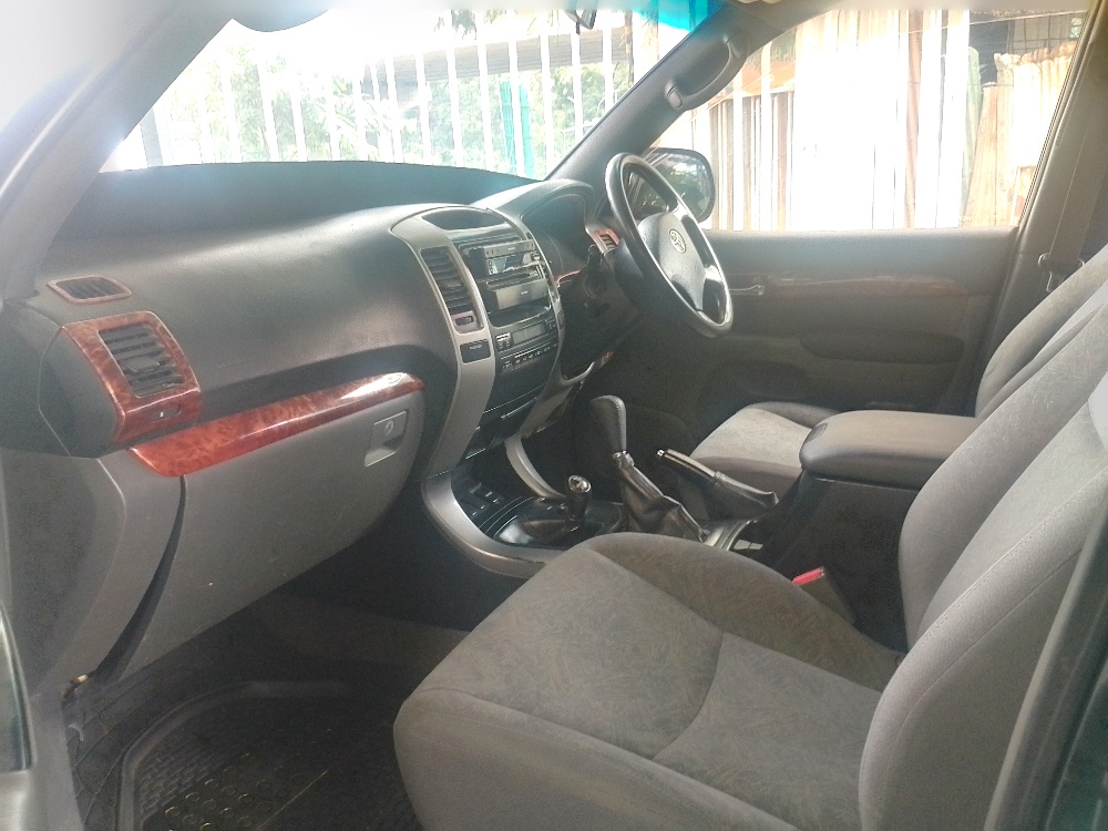 Best cars in kenya - toyota-land-cruiser-prado-iid-1031