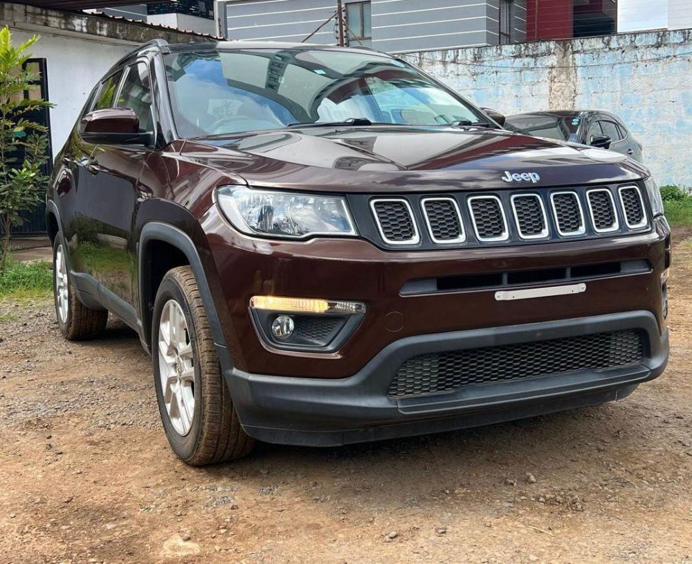 Best cars in kenya - jeep-compass-iid-1072